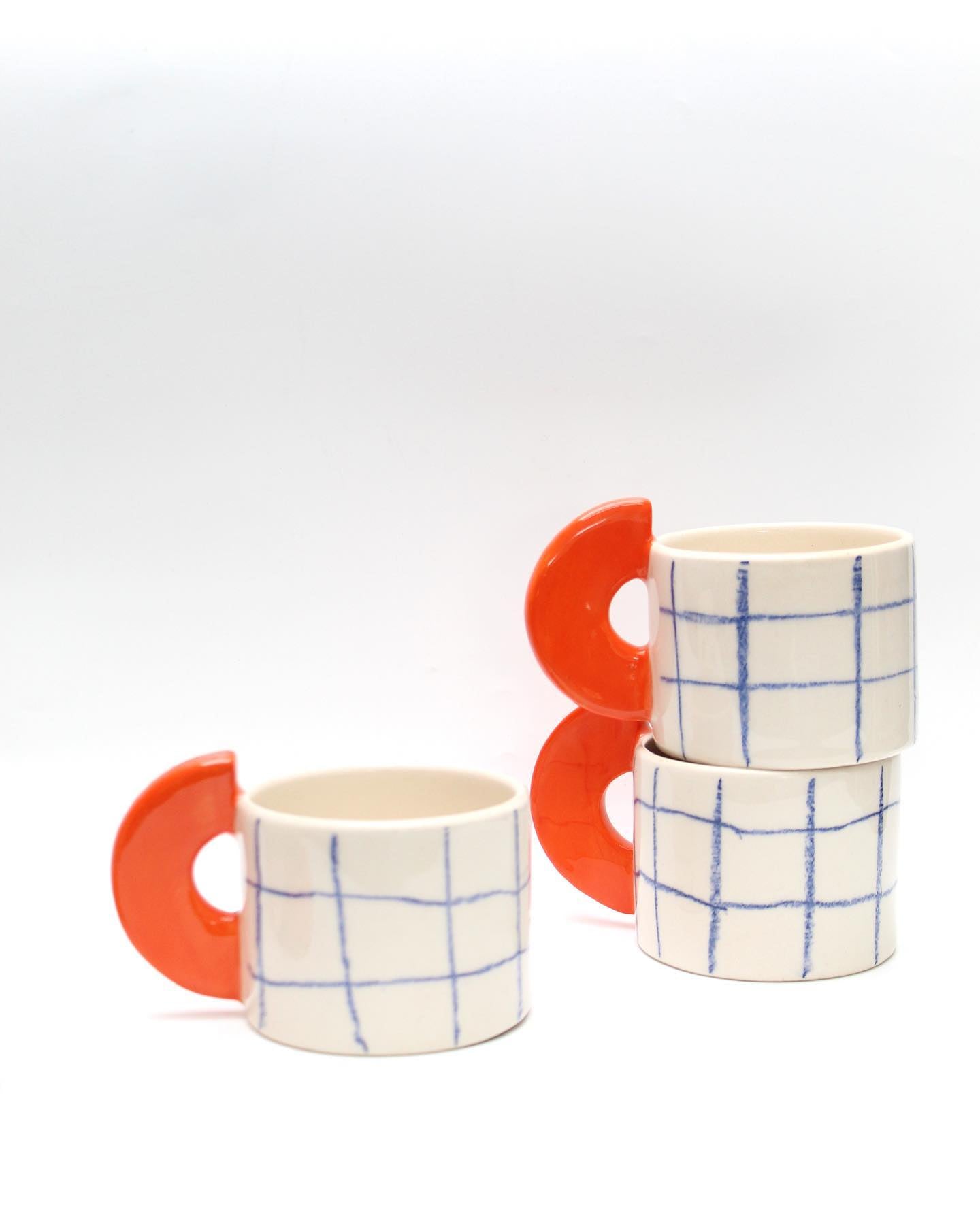 Handmade Grid Checkered - Red Handle Ceramic Mug