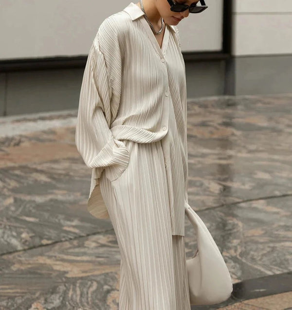 SHIRT AND PANTS PLEATED