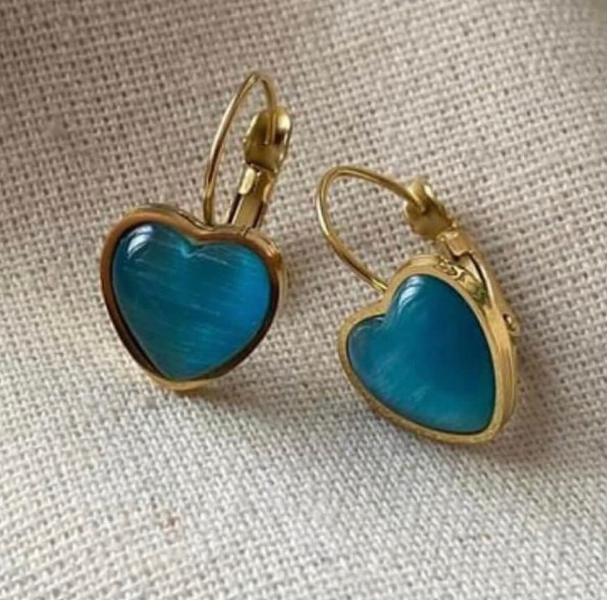 HEART SHAPE EARRINGS