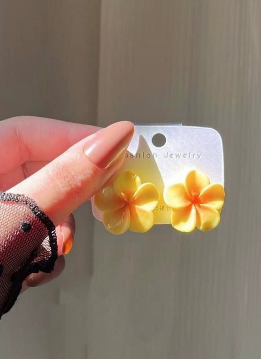 ENAMELLED FLOWER EARRINGS