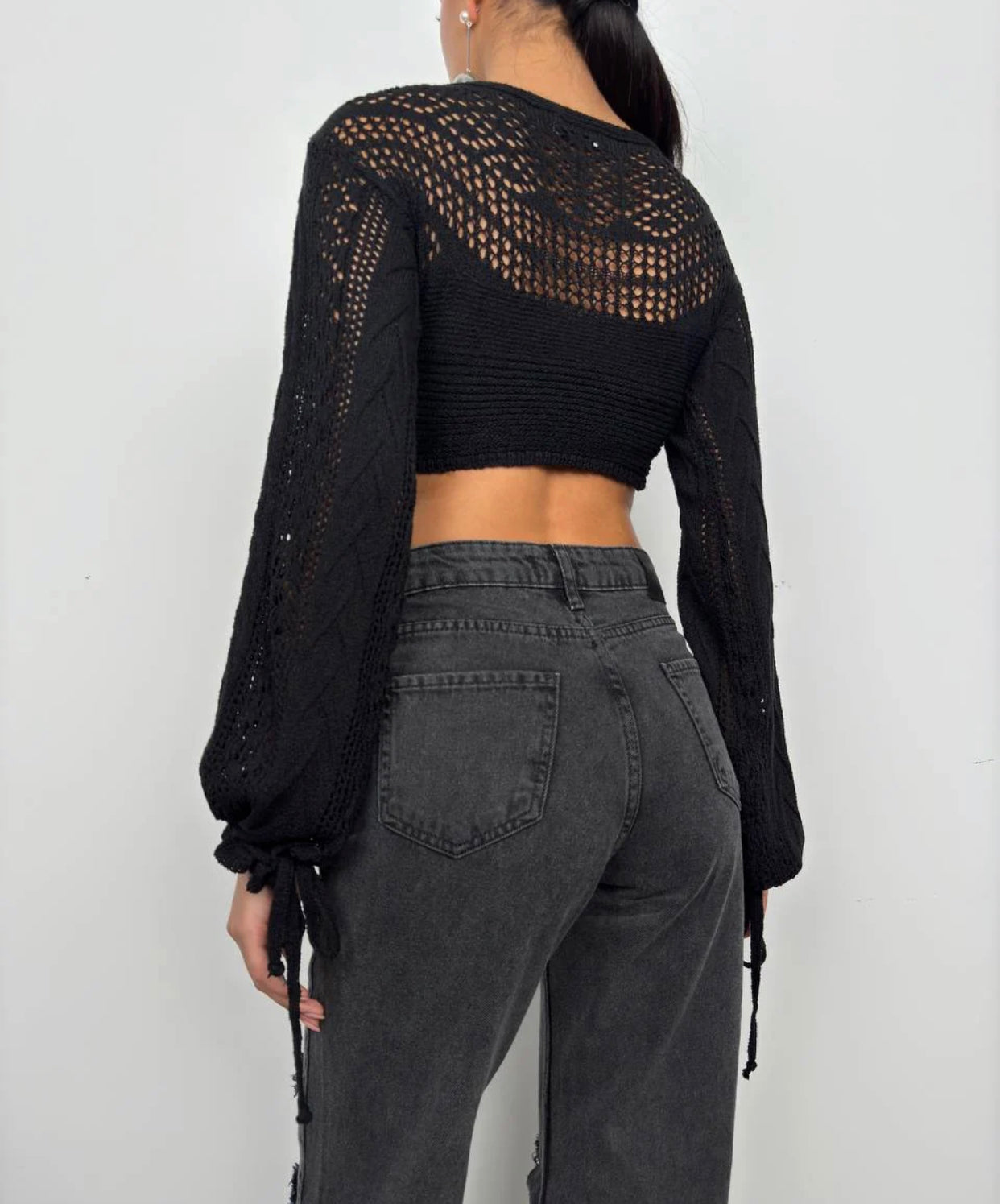 CROP KNITWEAR BLOUSE -BLACK