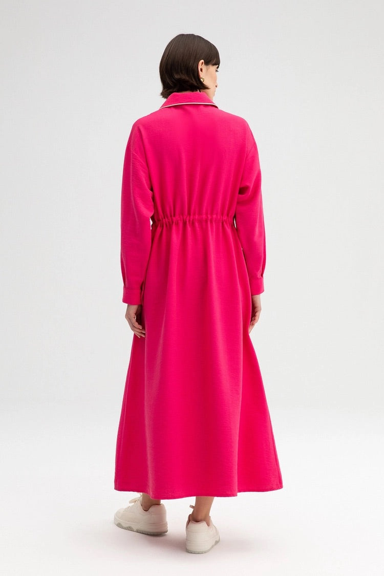 Last pieces sale. FRILLED DRESS WITH RIBBED POCKET FUSHIA