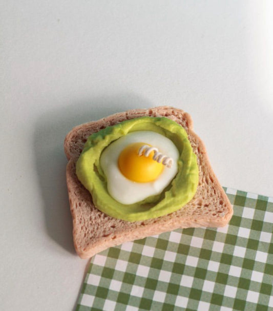 Egg & Avocado On Toast Candle