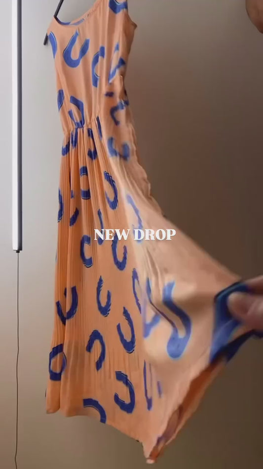 Accordion printed dress